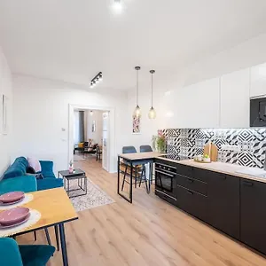  Apartment Sweet Cozy Close To Mala Strana
